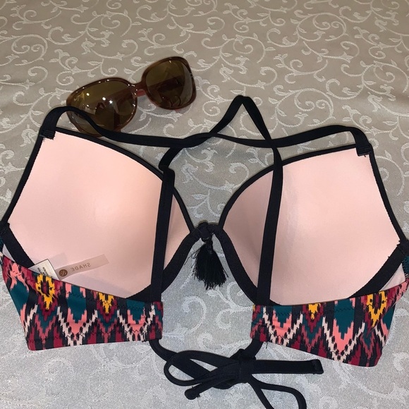 Shade & Shore Aztec Chevron Print Bikini Top - Picture 11 of 12